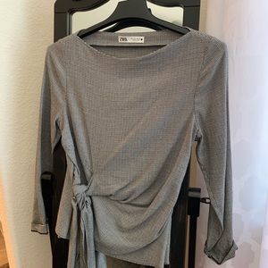 Zara stretchy top. NWOT.